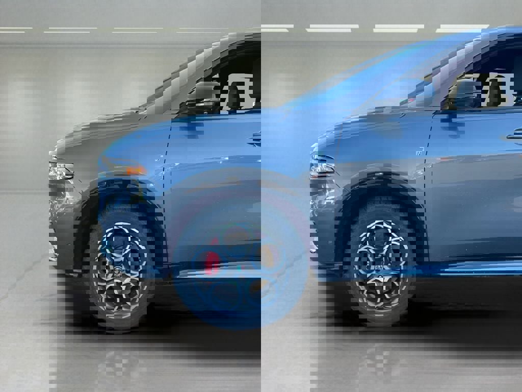 Used 2024 Alfa Romeo Tonale Ti w/ Active Assist Package image 28