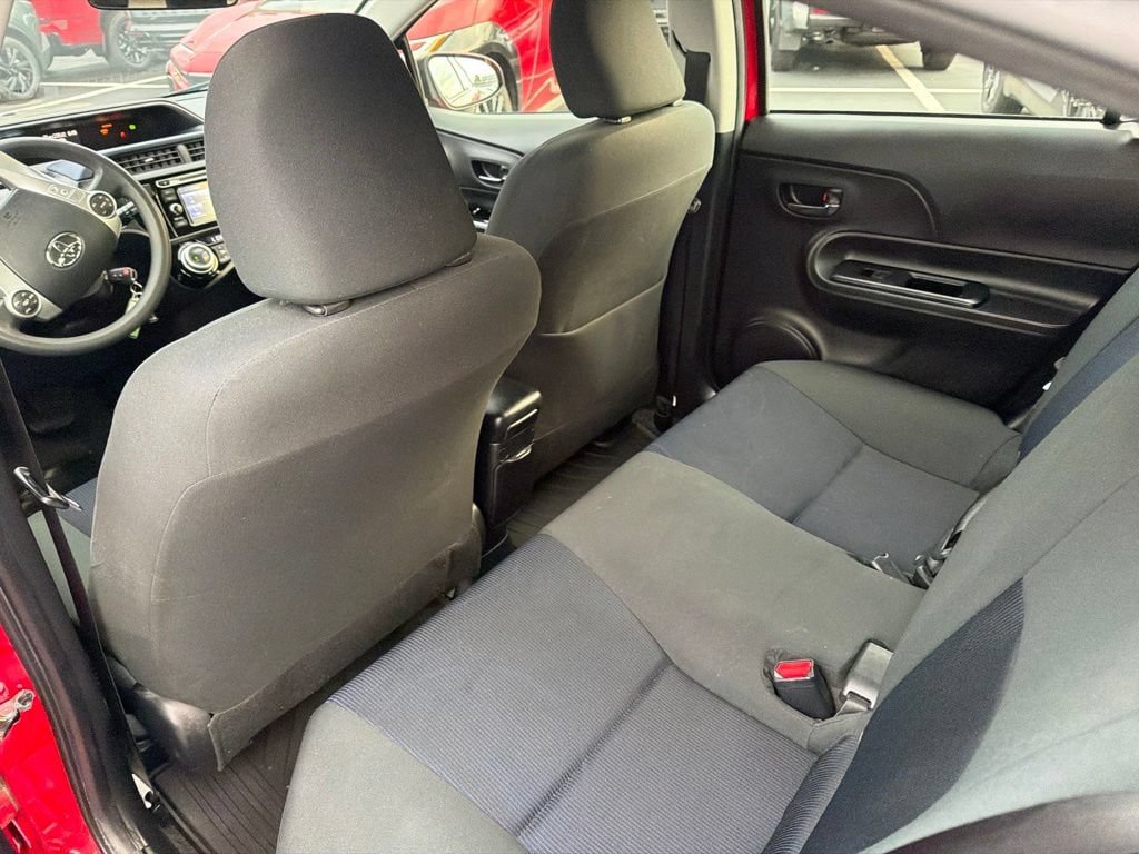 Used 2016 Toyota Prius C Two FWD image 17