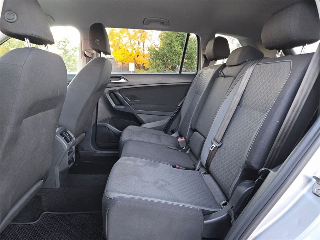 Used 2021 Volkswagen Tiguan S image 26