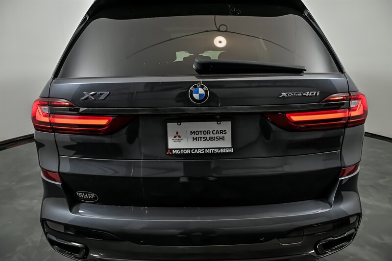 Used 2020 BMW X7 xDrive40i w/ M Sport Package AWD/4WD image 8