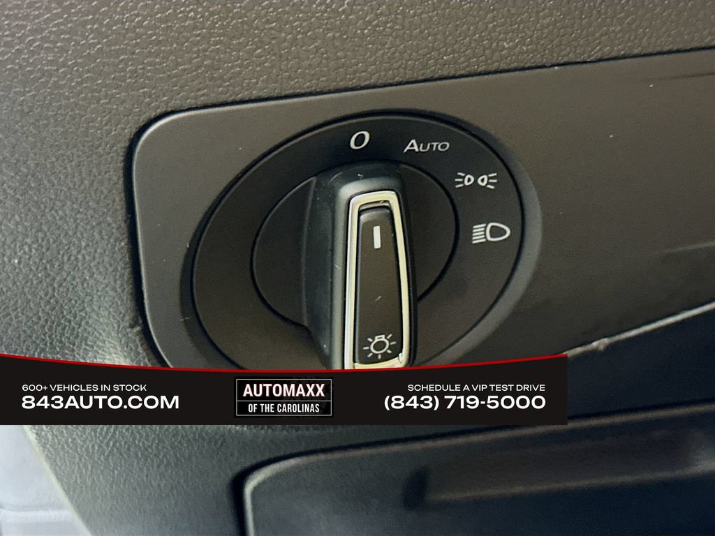 Used 2024 Volkswagen Tiguan SE R-Line AWD/4WD image 21