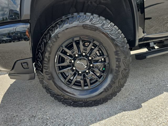 Certified 2026 Chevrolet Silverado 2500 ZR2 AWD/4WD image 30