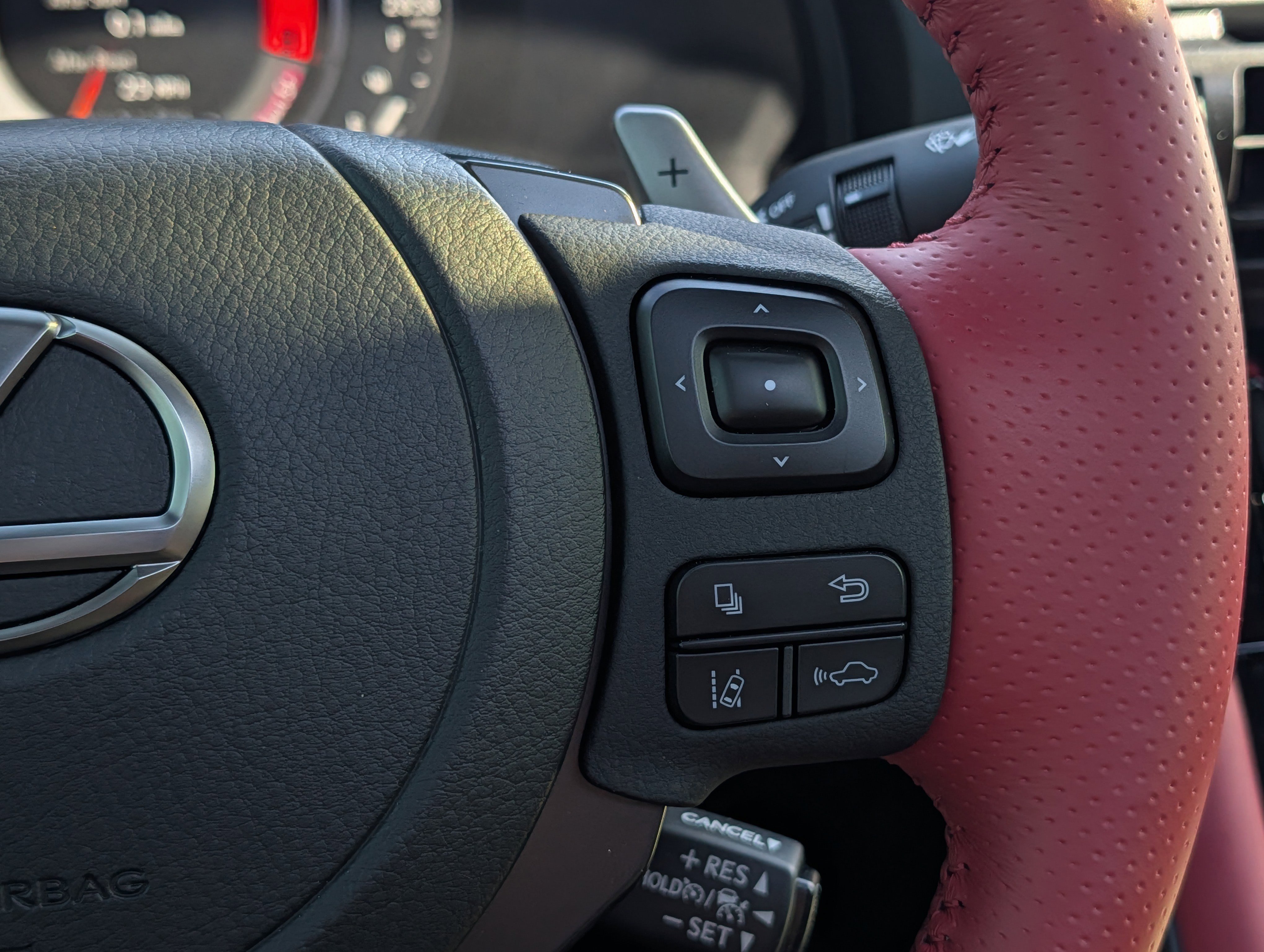 Used 2025 Lexus IS 500 w/ F-Sport Performance RWD image 27