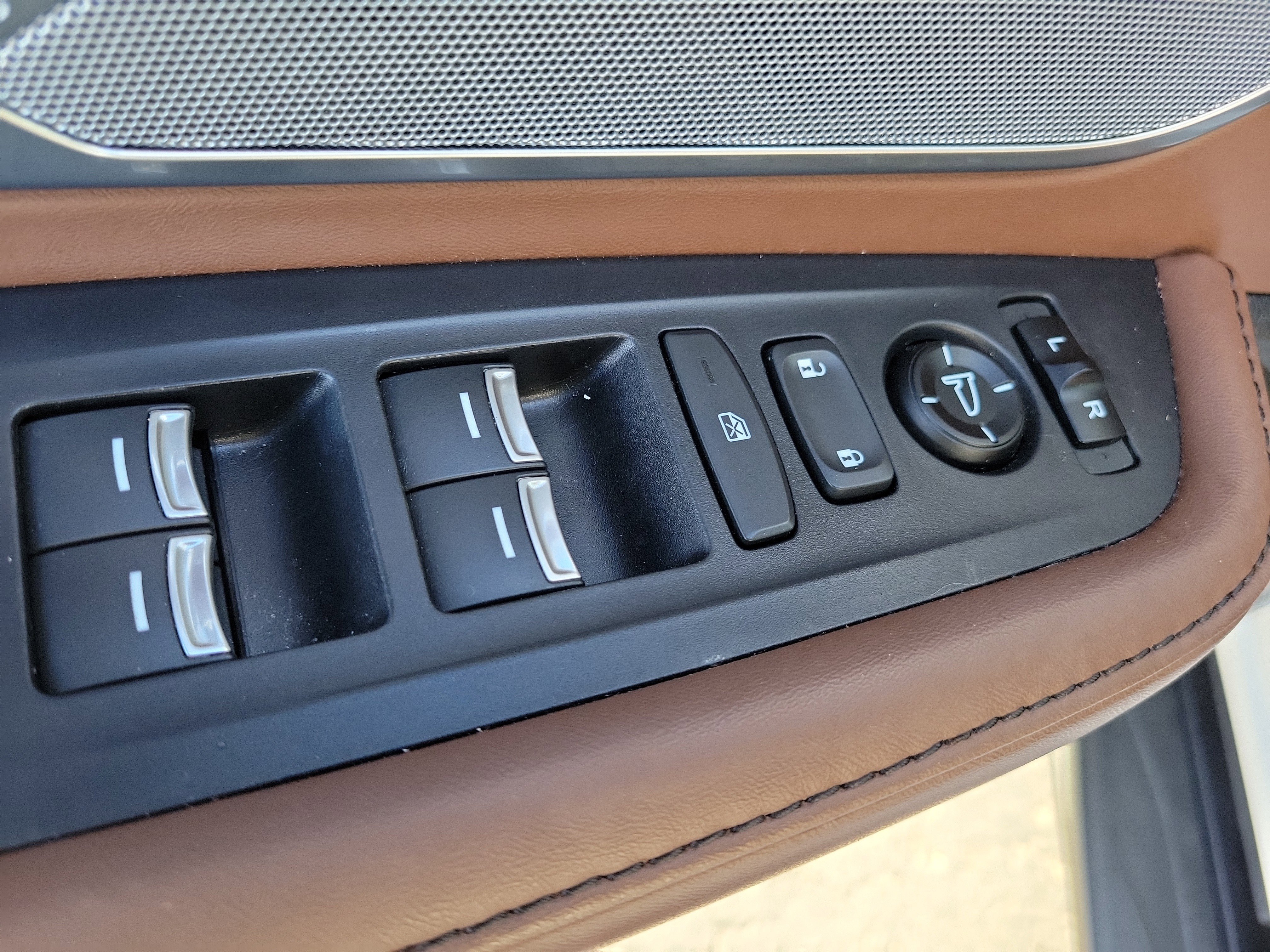 Used 2021 Acura RDX AWD w/ Advance Package image 21