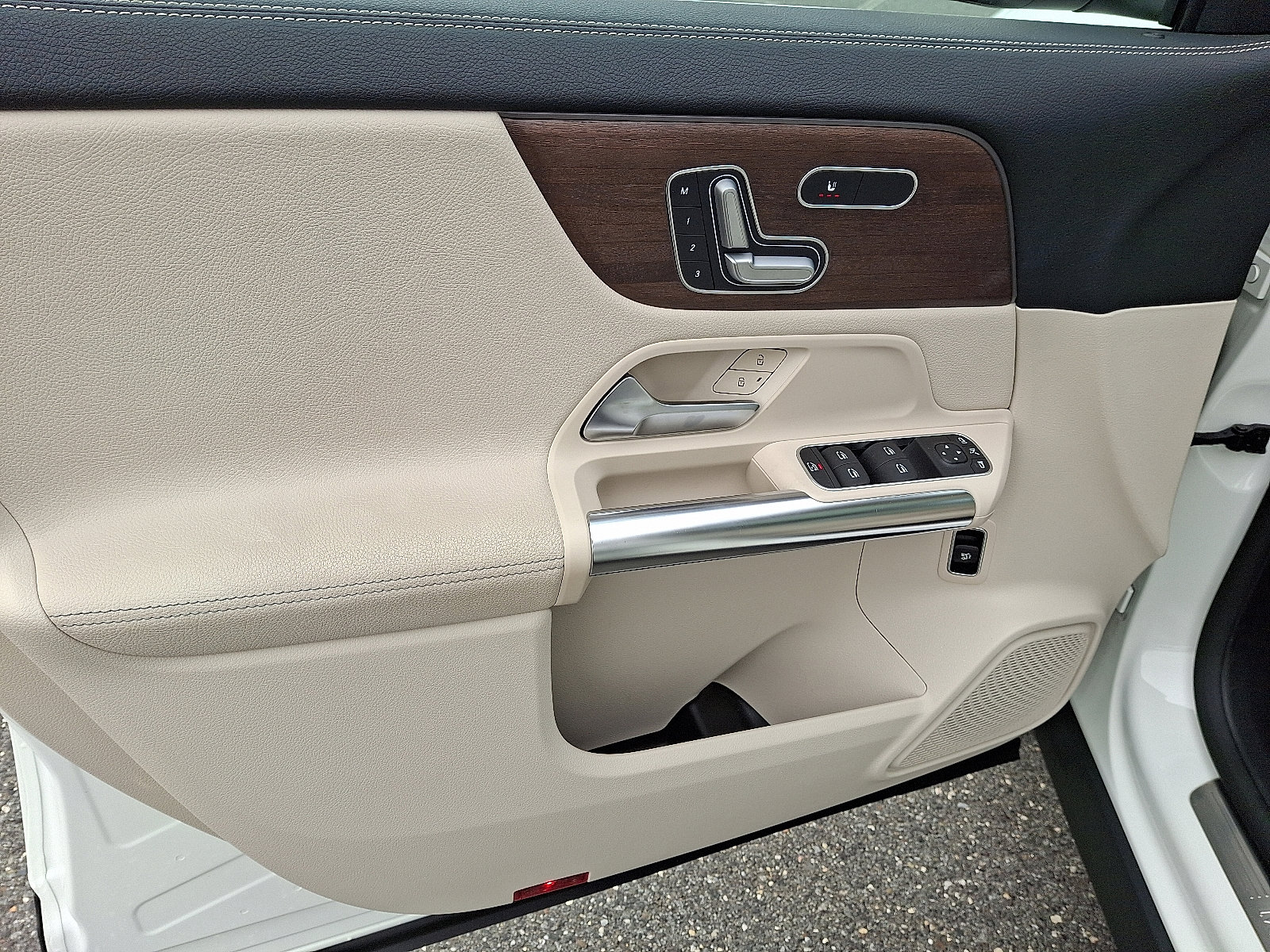 Used 2022 Mercedes-Benz GLA 250 4MATIC image 12