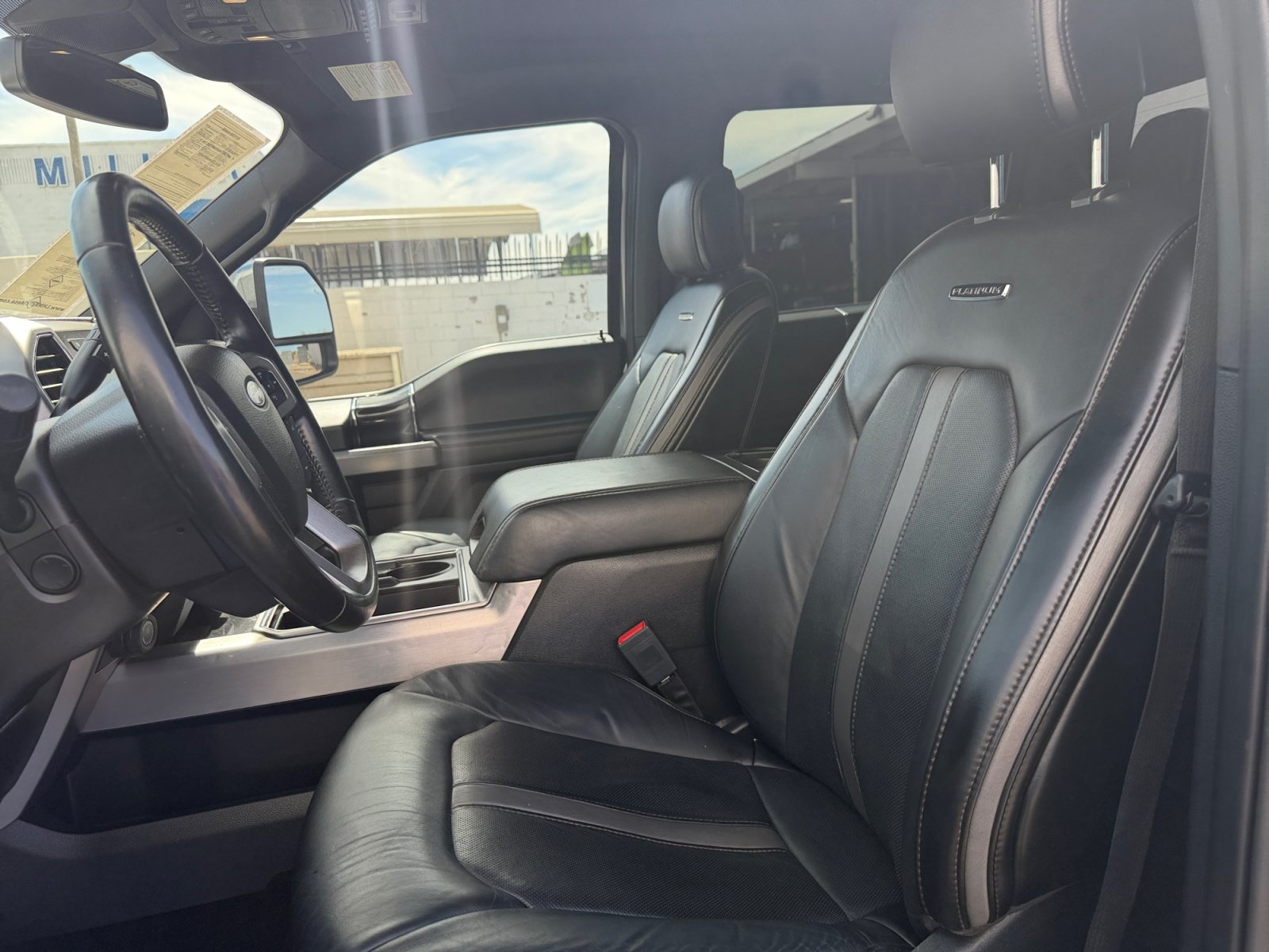 Used 2020 Ford F250 Platinum w/ FX4 Off-Road Package AWD/4WD image 14