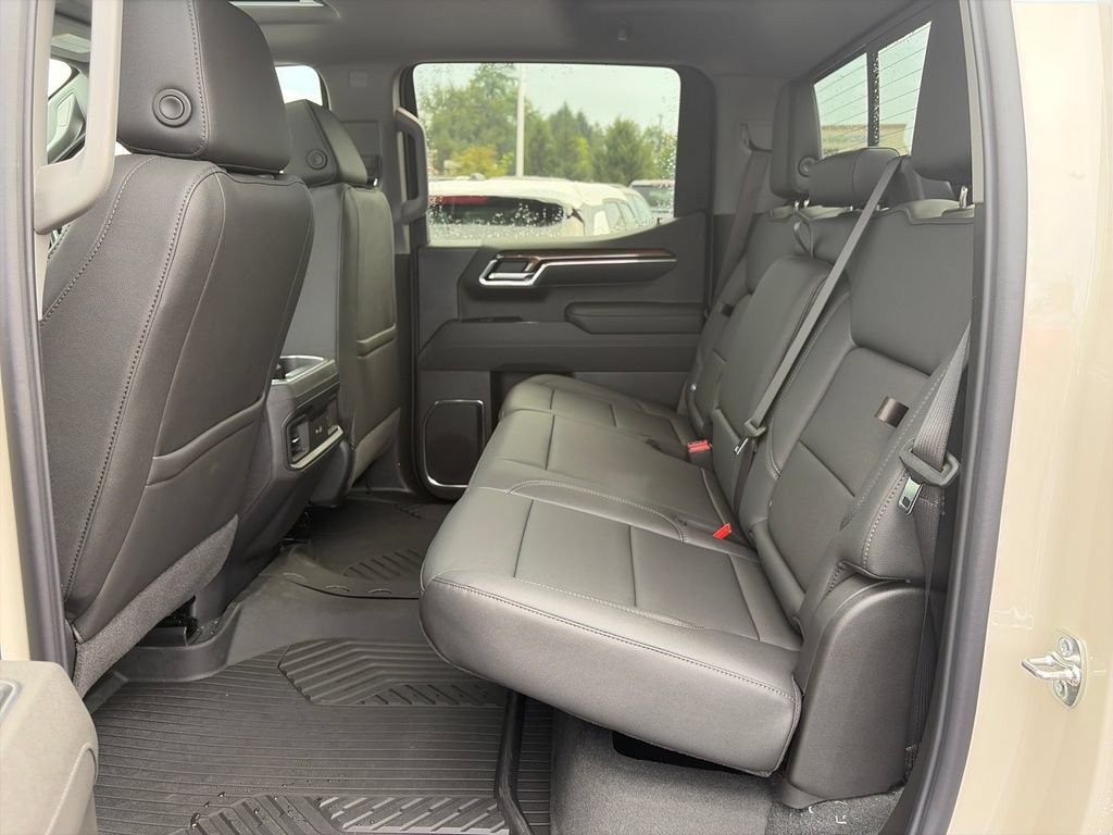 New 2026 Chevrolet Silverado 1500 RST w/ RST All Star Premium Package AWD/4WD image 25