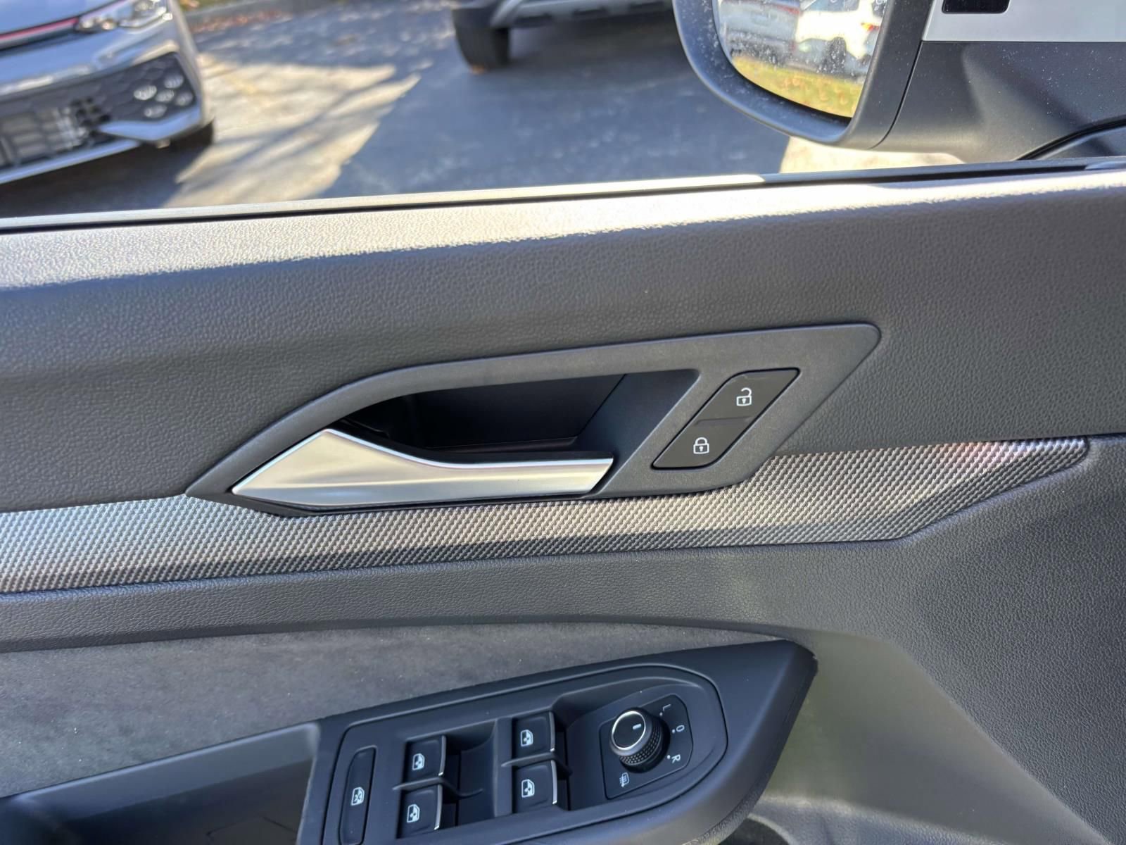 New 2026 Volkswagen GTI SE image 12