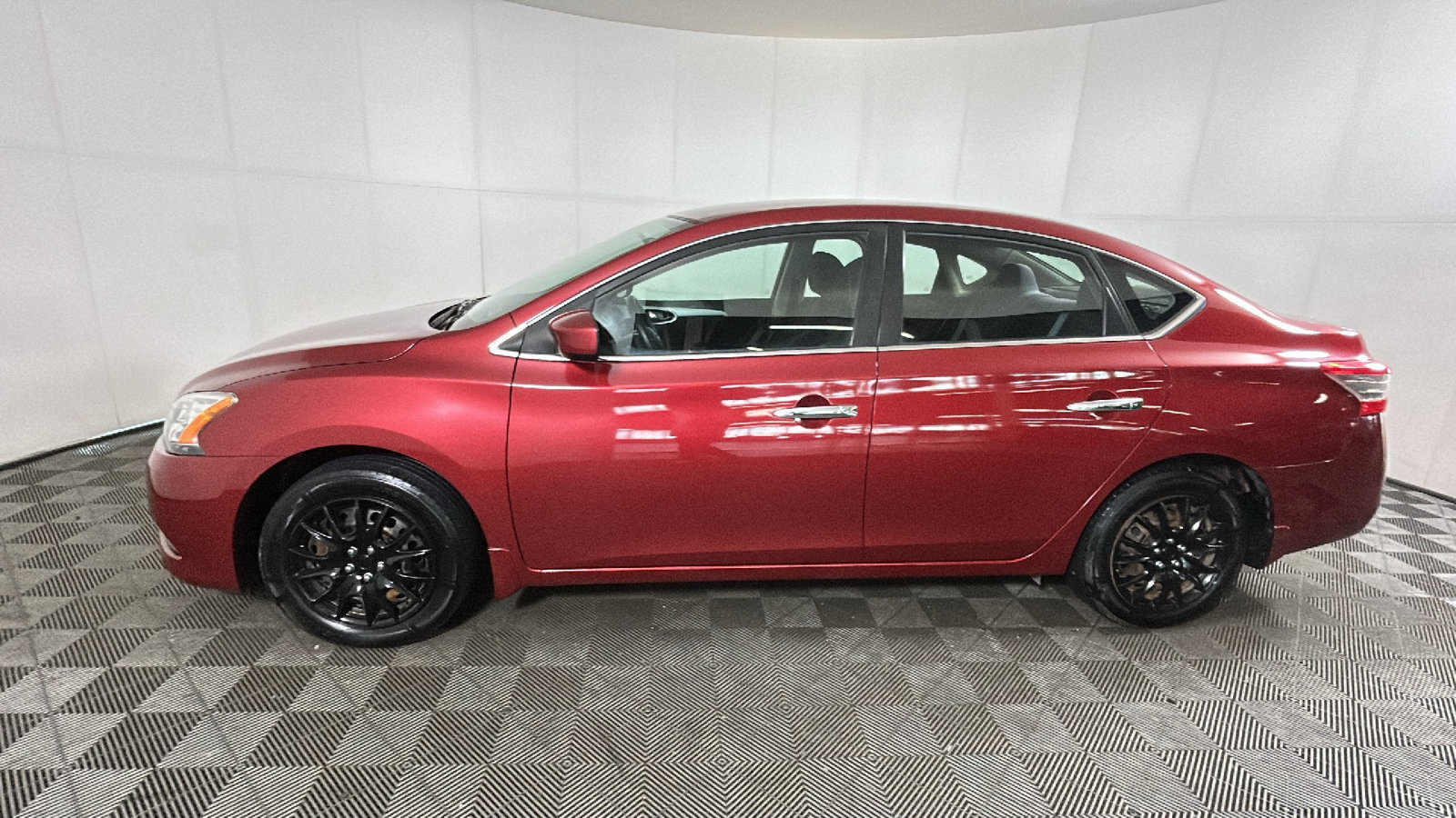 Used 2015 Nissan Sentra SV FWD image 7