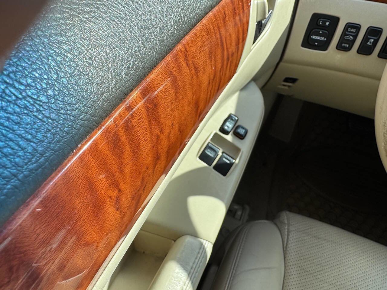 Used 2008 Toyota Solara SLE image 10