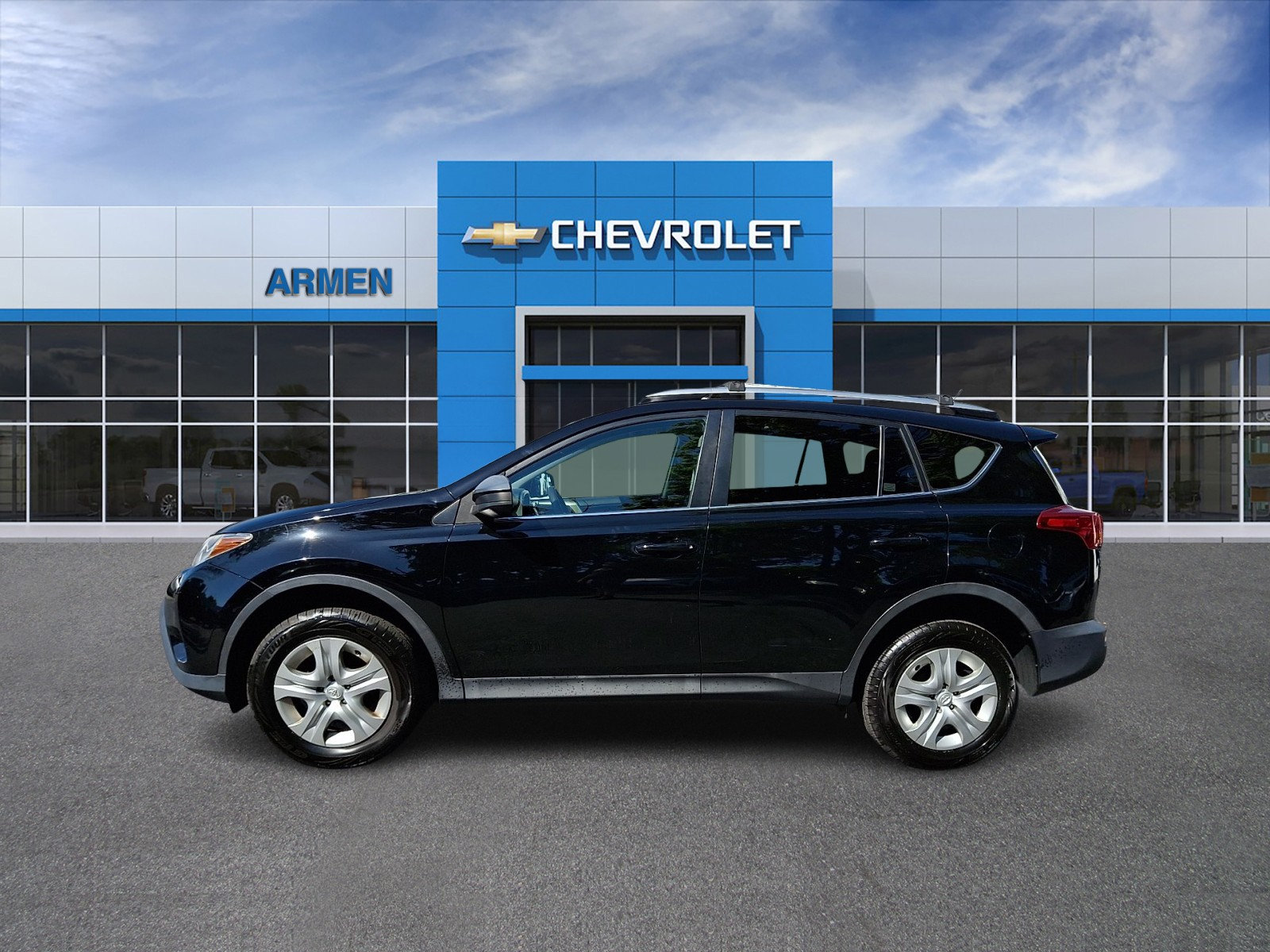 Used 2014 Toyota RAV4 LE FWD image 8