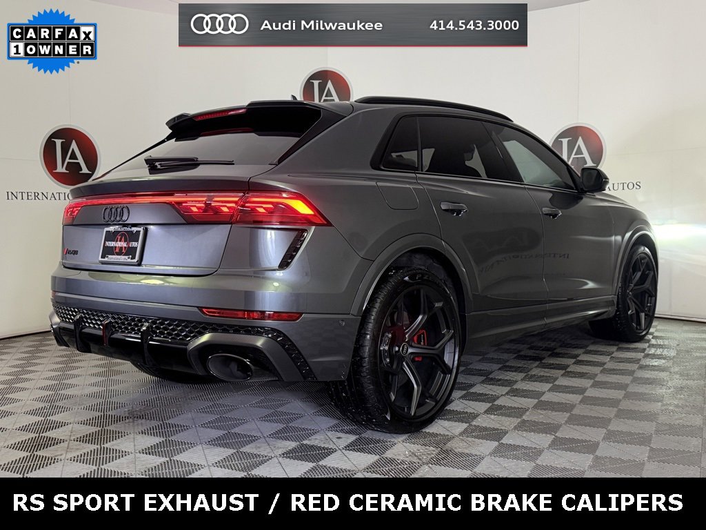 Used 2025 Audi RS Q8 performance image 3