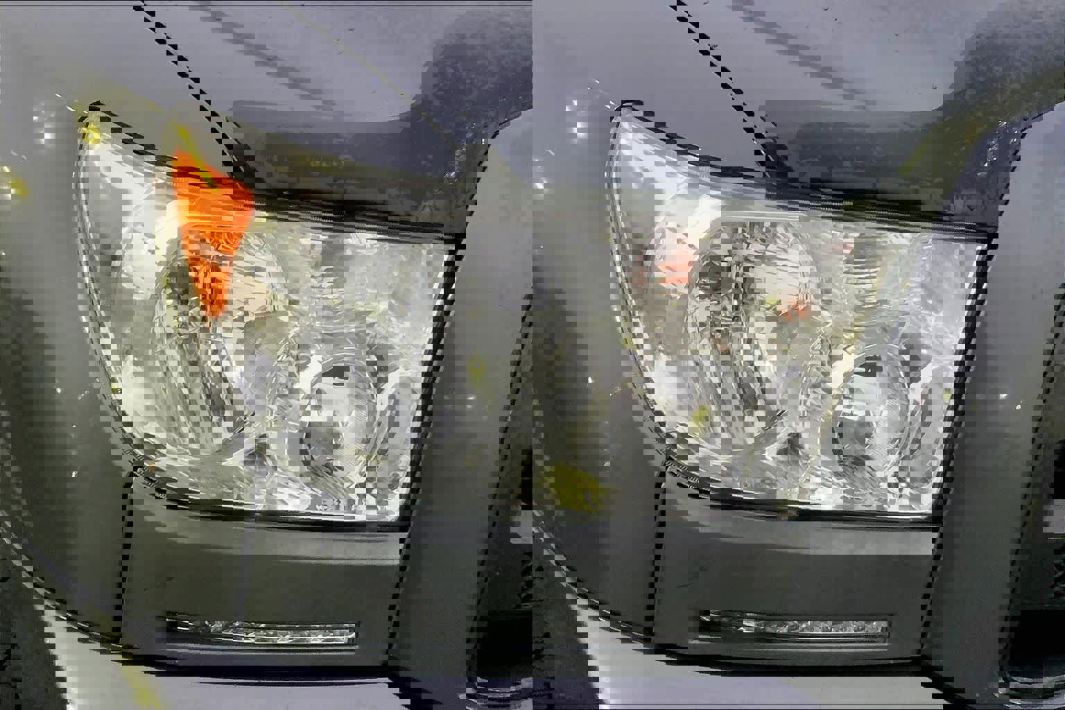 Used 2013 Toyota Tundra 4x4 CrewMax image 25