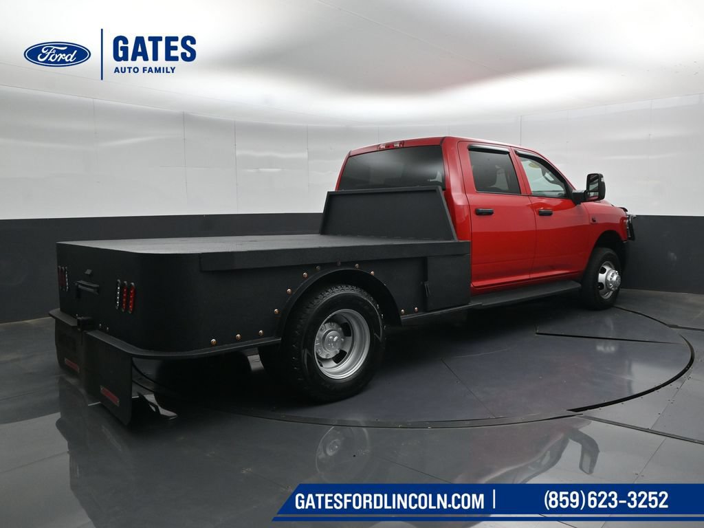 Used 2024 RAM 3500 Tradesman AWD/4WD image 2