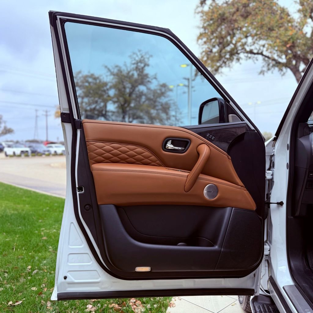 Used 2023 INFINITI QX80 Sensory w/ Cargo Package image 24