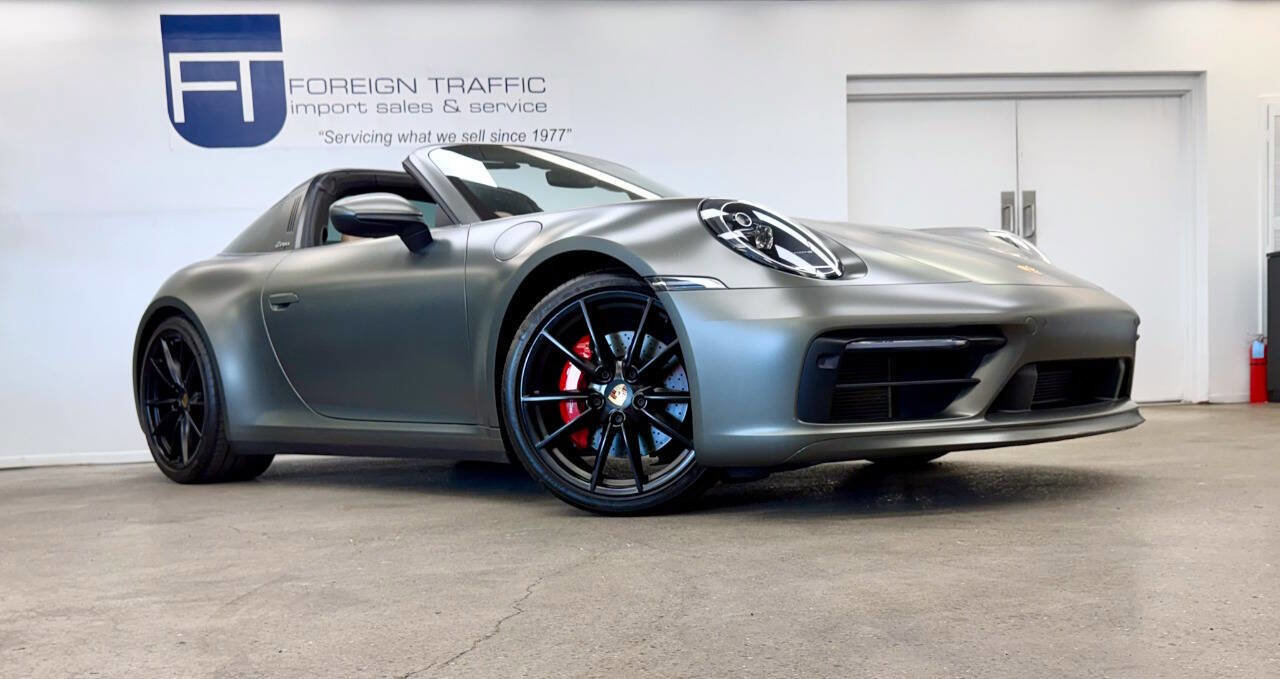 Used 2021 Porsche 911 image 46
