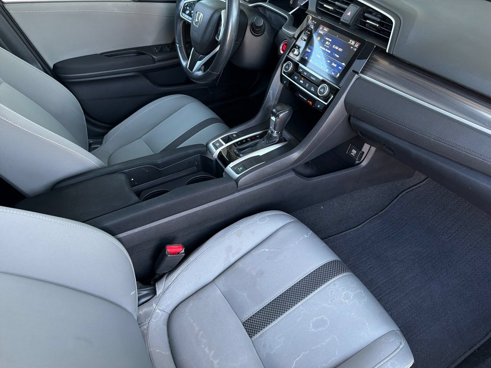 Used 2020 Honda Civic EX image 15