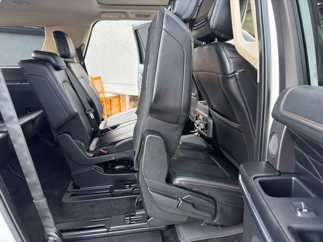 Used 2018 Ford Expedition Max Platinum image 28