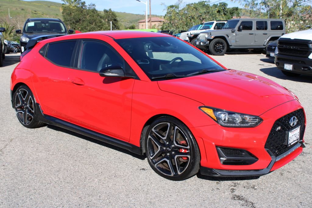 Used 2022 Hyundai Veloster N image 3