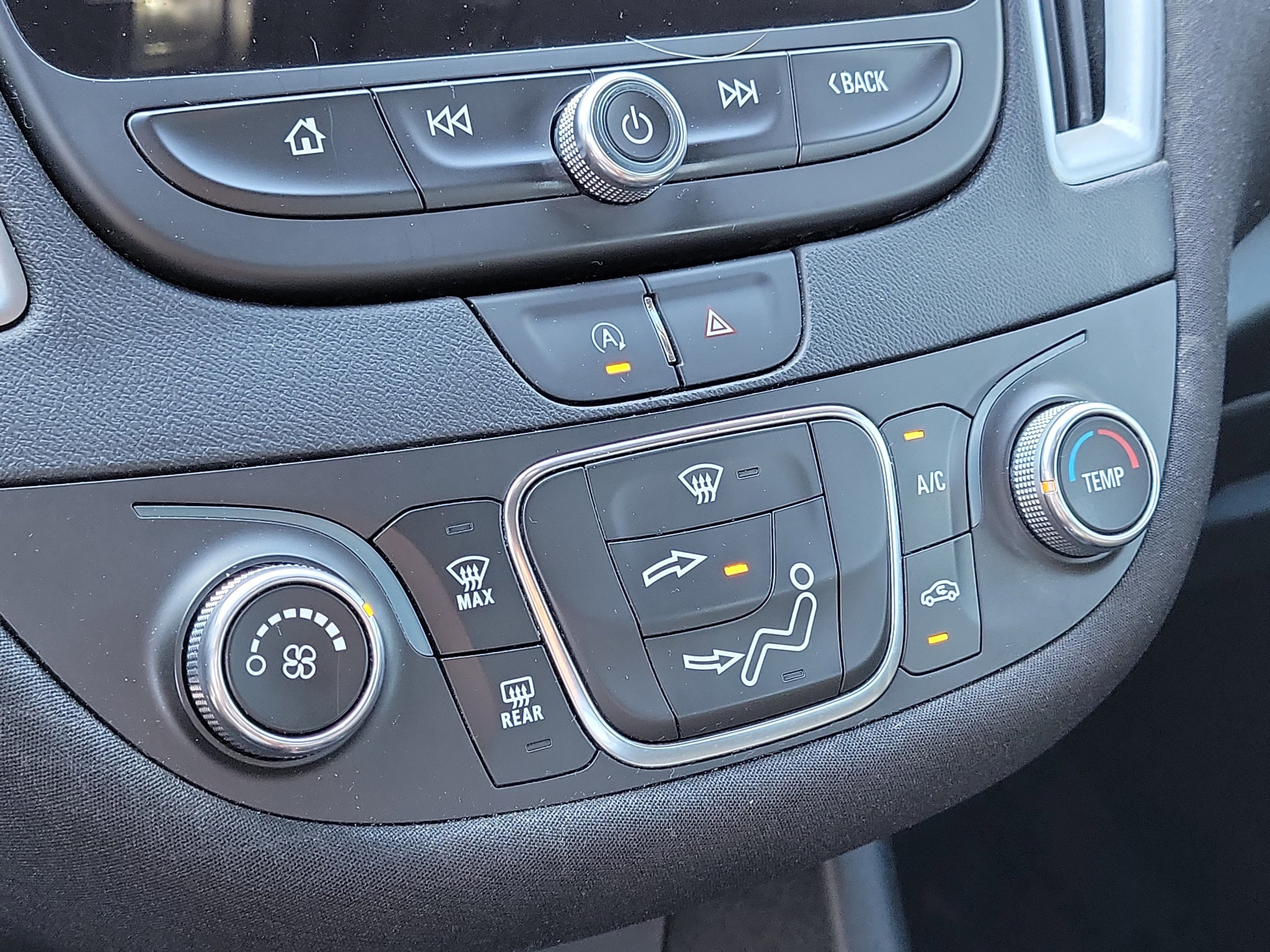 Used 2022 Chevrolet Malibu RS FWD image 24