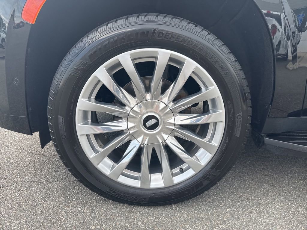 Used 2021 Cadillac Escalade Premium Luxury image 9