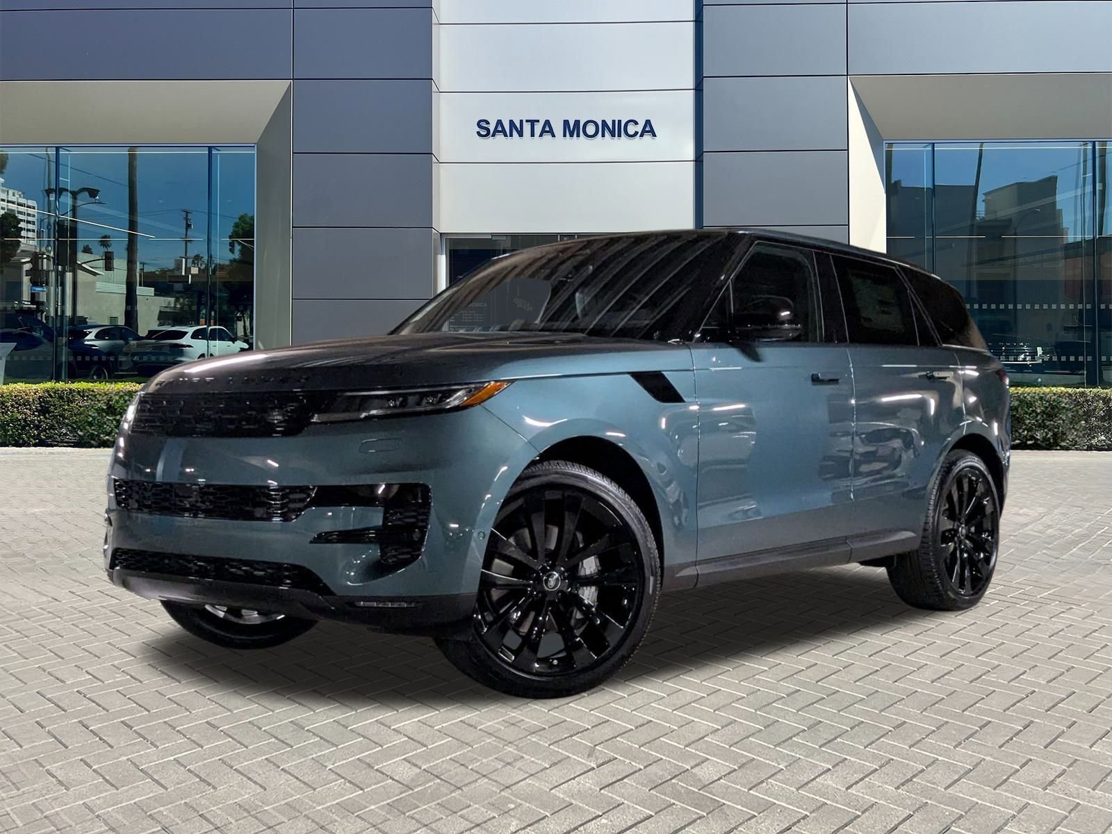 New 2025 Land Rover Range Rover Sport SE