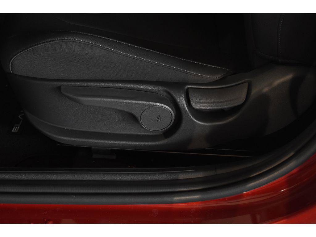 New 2025 Hyundai Elantra Sport image 69