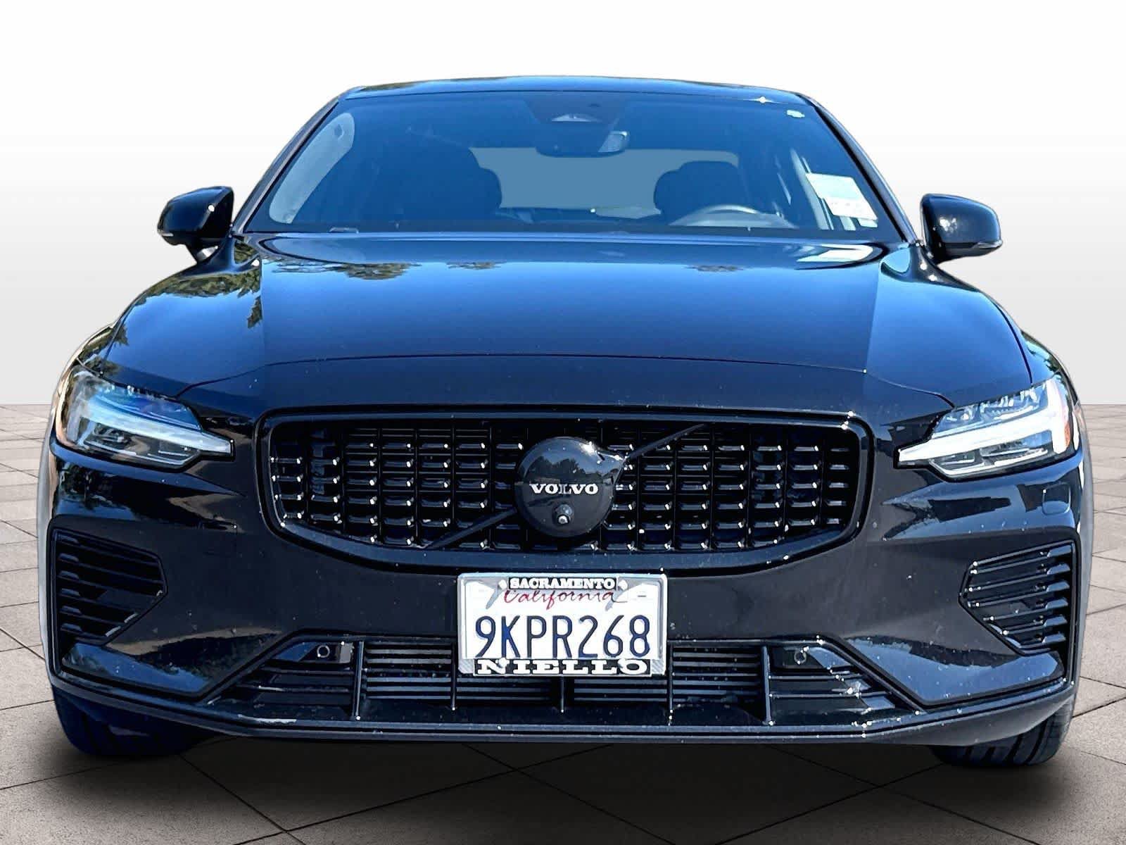 Used 2024 Volvo S60 T8 Plus w/ Climate Package AWD/4WD image 3