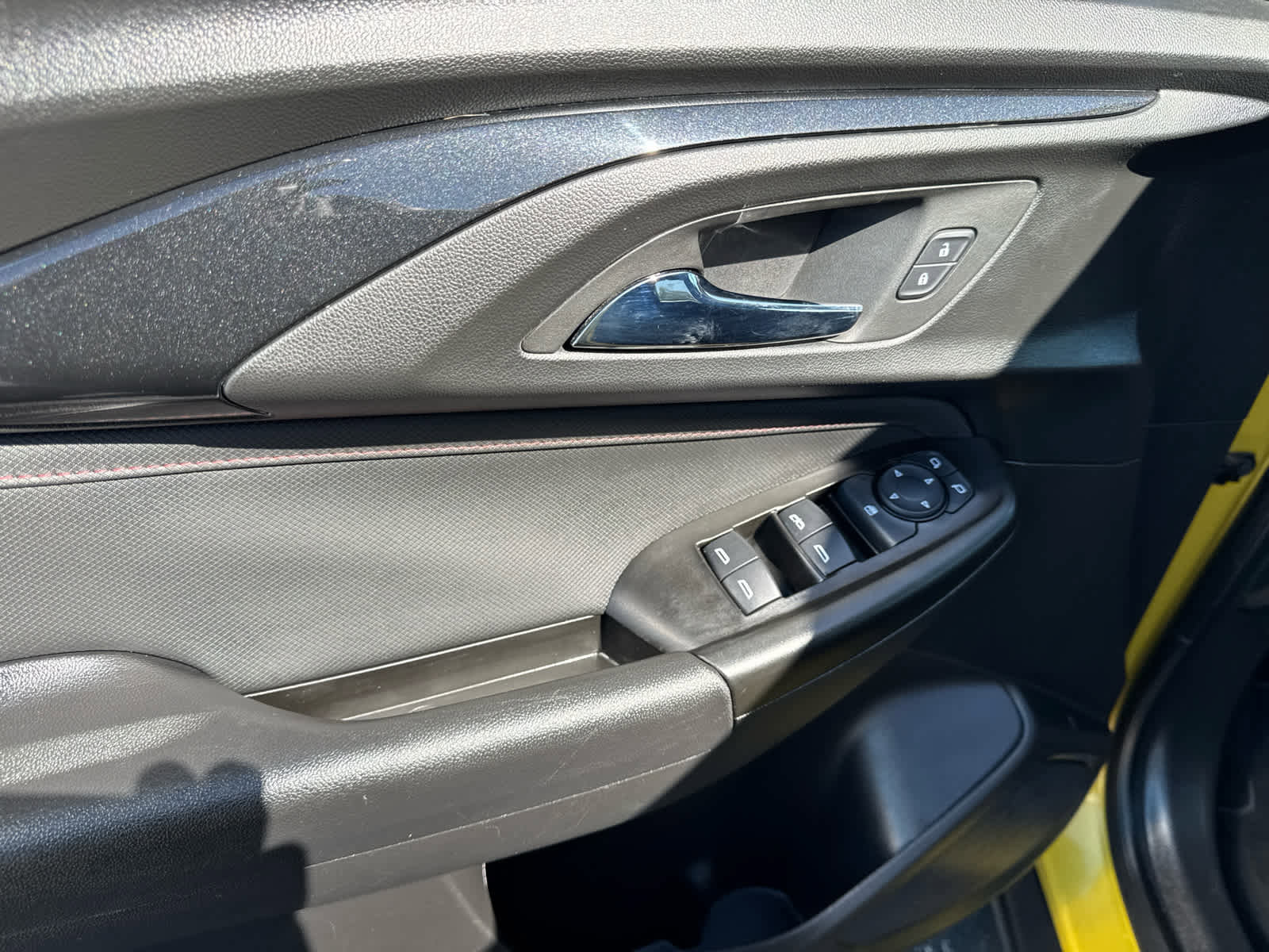 Used 2023 Chevrolet TrailBlazer RS image 16