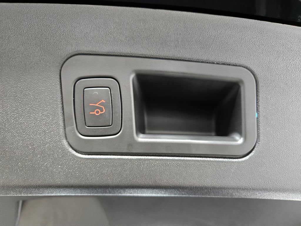 Used 2020 Tesla Model S Long Range Plus AWD/4WD image 46