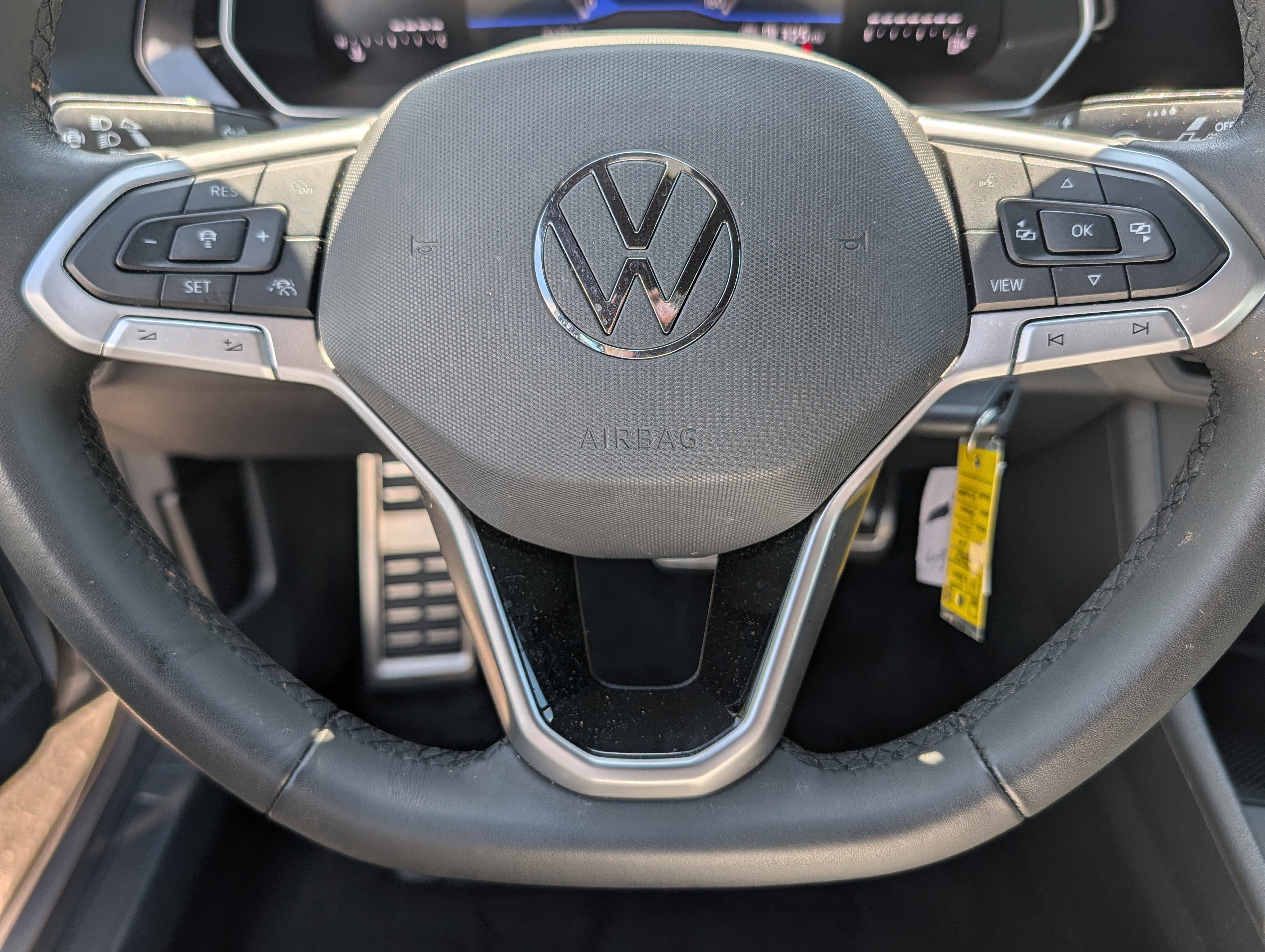 Certified 2024 Volkswagen Jetta Sport FWD image 25