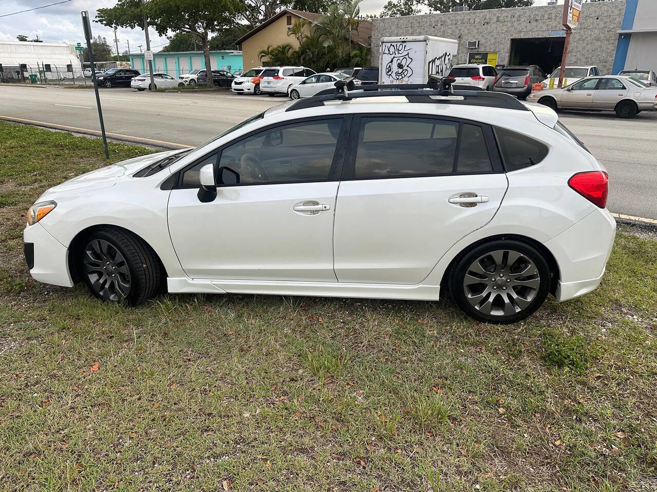 Used 2014 Subaru Impreza 2.0i Sport Limited w/ Popular Package #1 AWD/4WD image 7