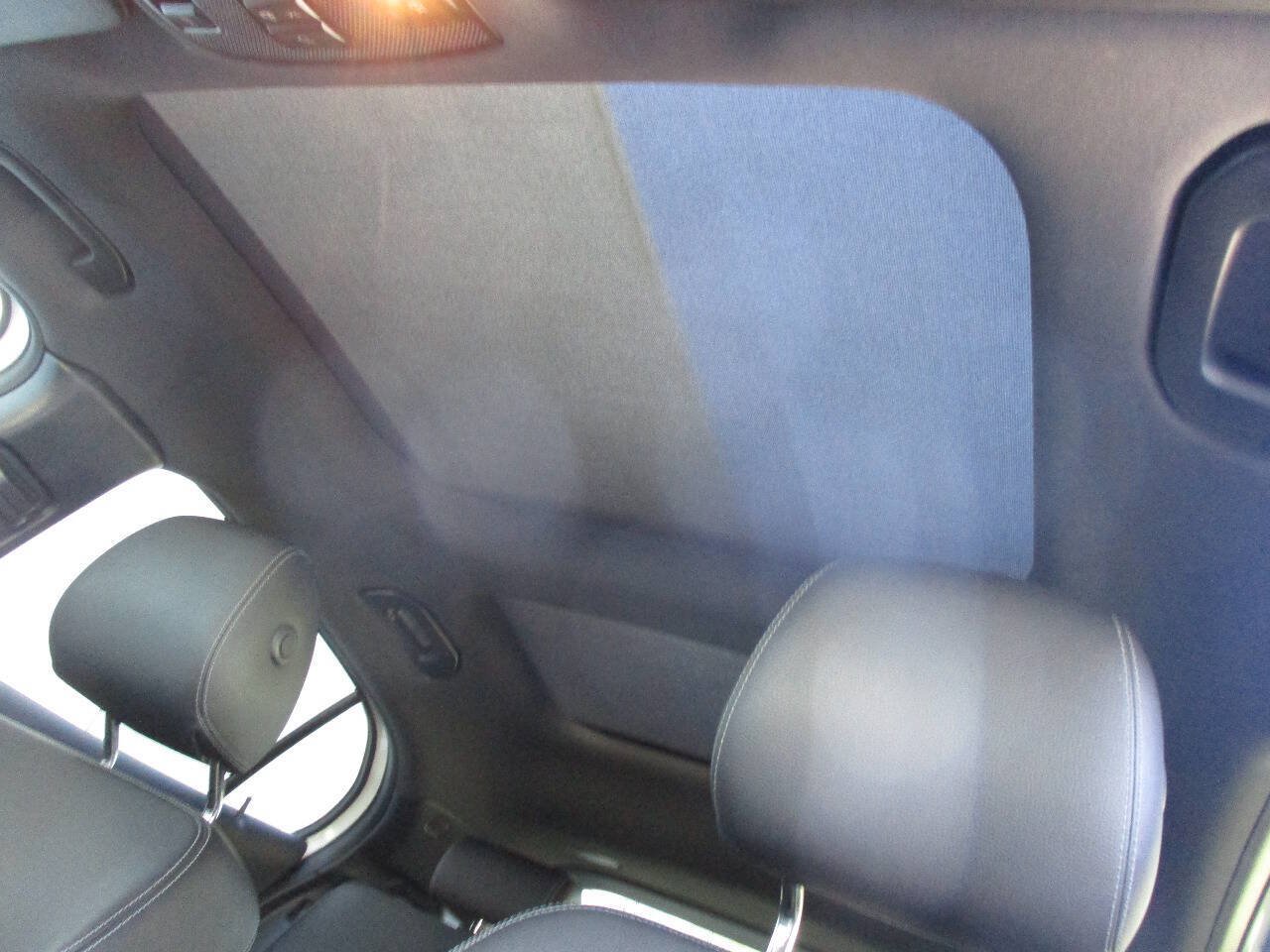 Used 2018 Mercedes-Benz GLA 250 4MATIC image 31