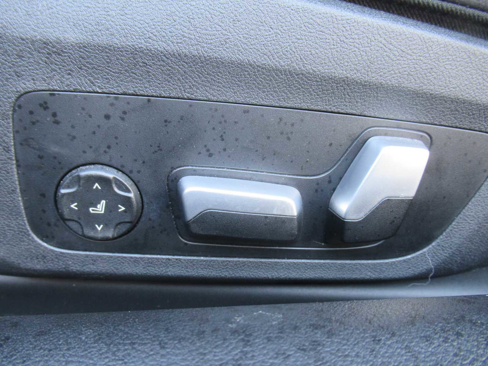 Used 2021 BMW 430i xDrive Coupe w/ Convenience Package image 22