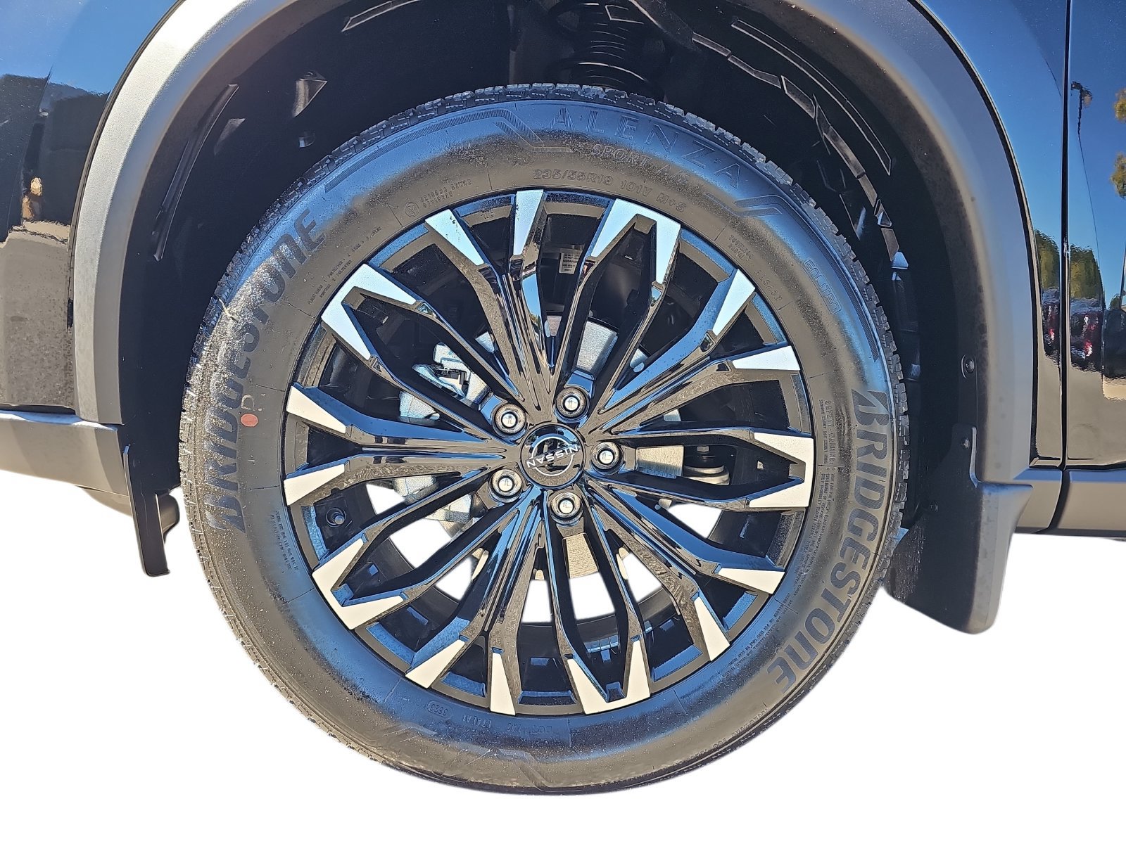 New 2027 Nissan Rogue Dark Armor FWD image 31