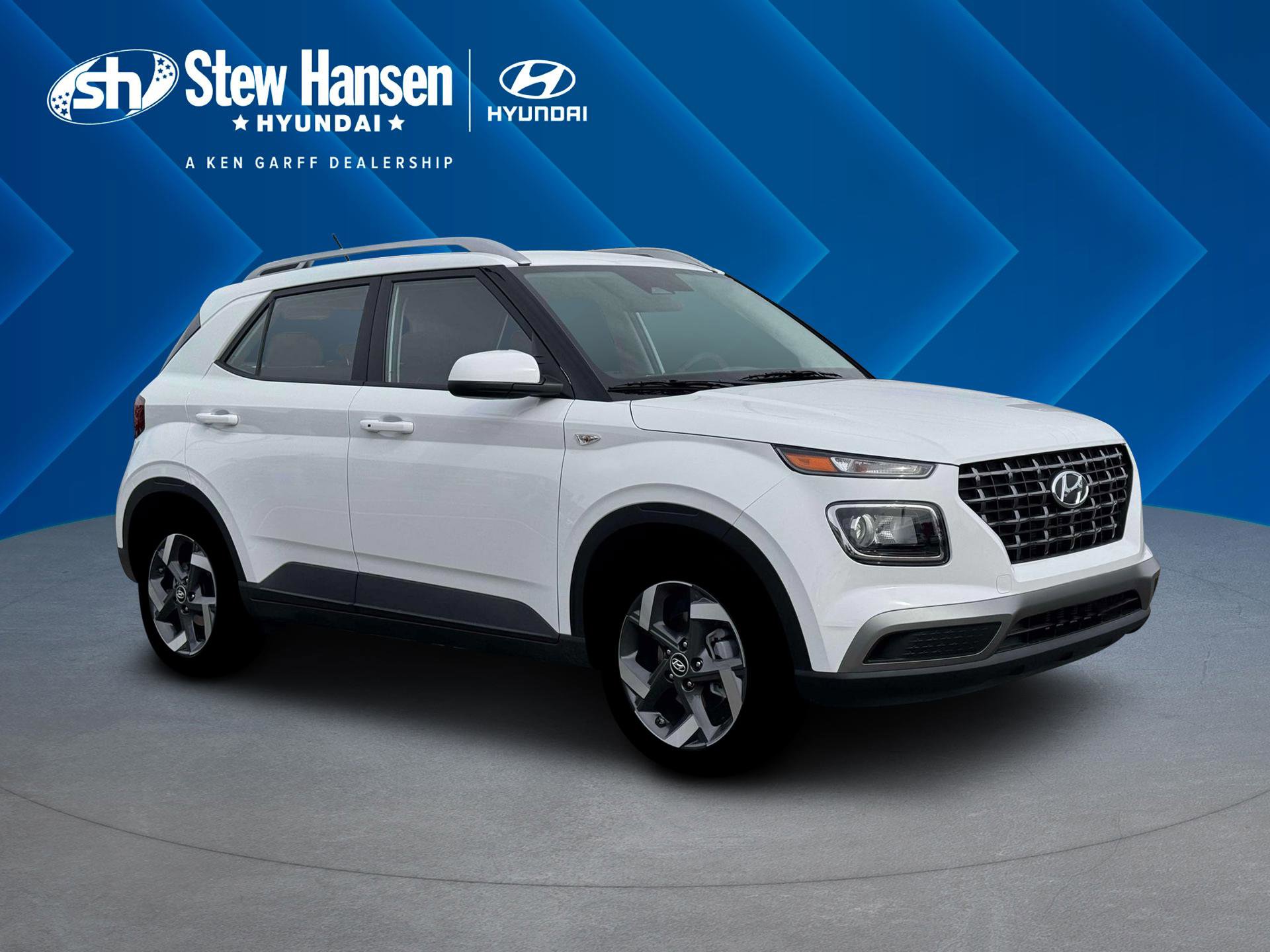 New 2026 Hyundai Venue SEL FWD image 11