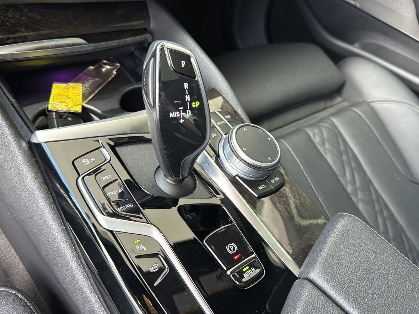 Used 2021 BMW 540i w/ M Sport Package RWD image 26