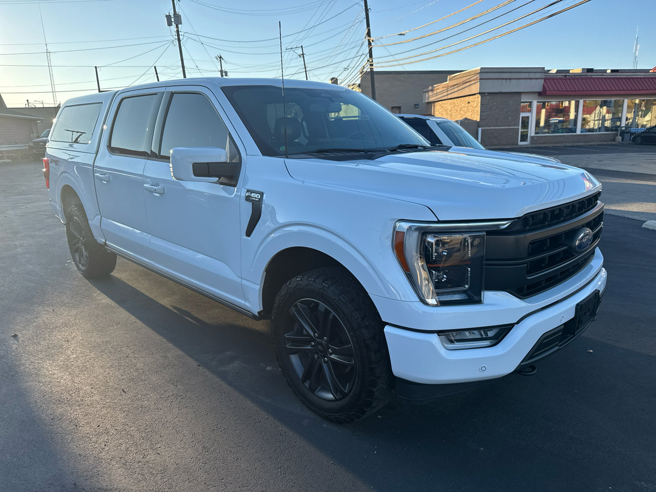 Used 2022 Ford F150 Lariat w/ Equipment Group 502A High image 3