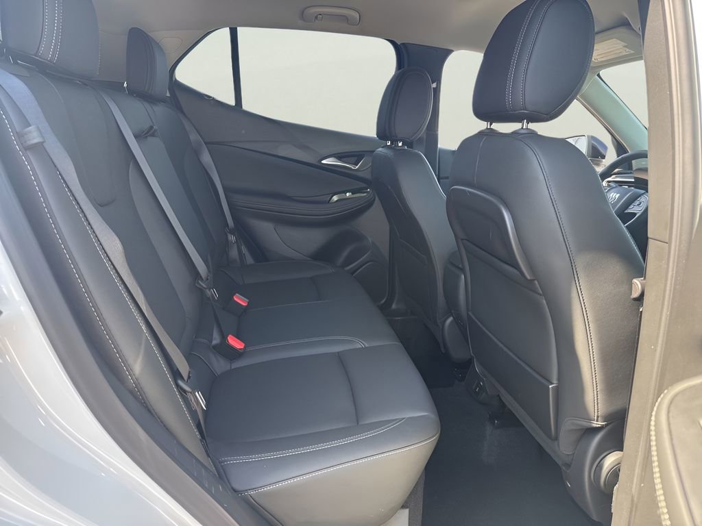 Used 2024 Buick Encore GX Sport Touring w/ Comfort Package image 18
