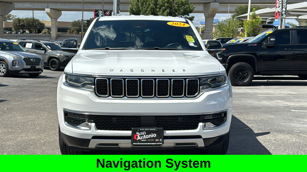 Used 2024 Jeep Wagoneer L Series II RWD image 2