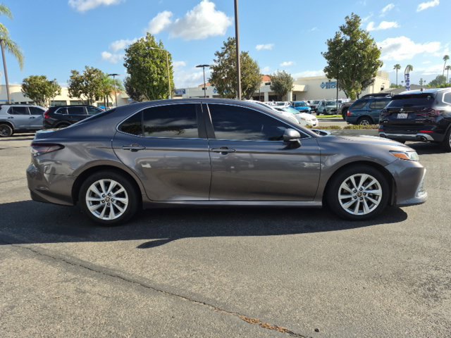 Used 2023 Toyota Camry LE FWD image 4