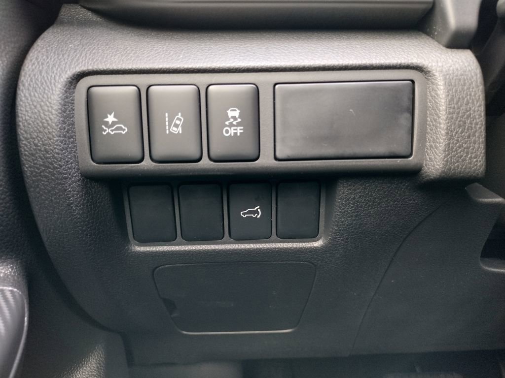 New 2026 Mitsubishi Eclipse Cross Black Edition image 19