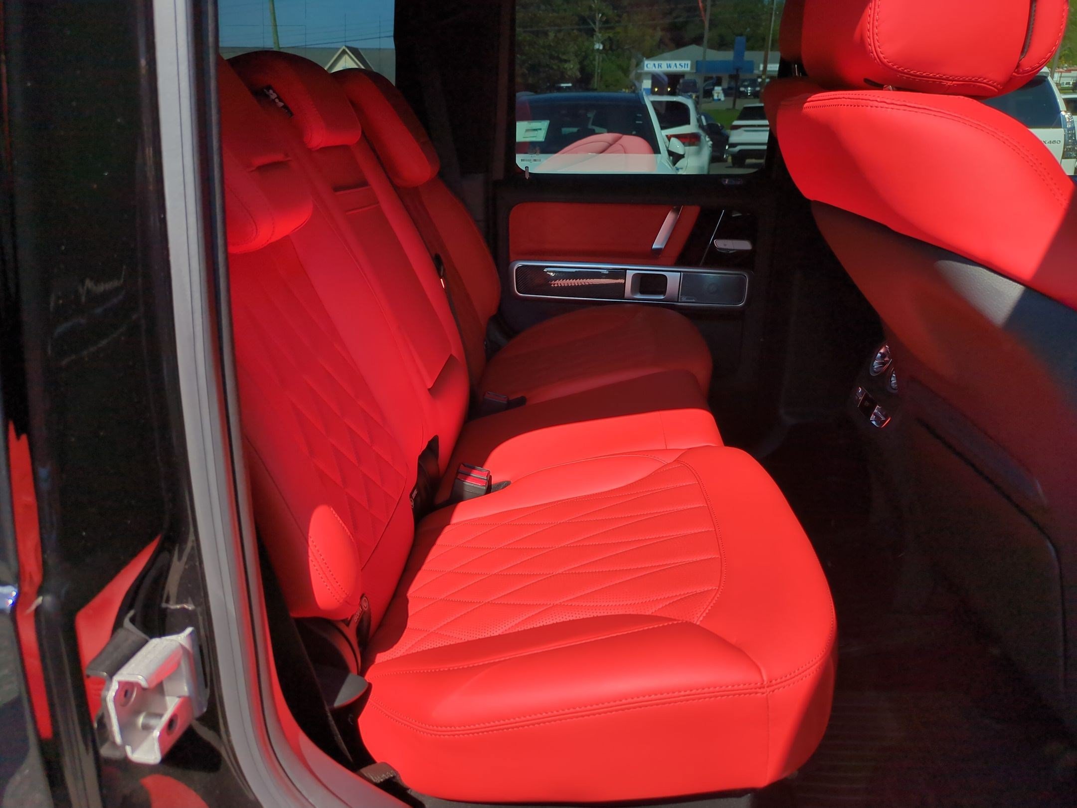 Used 2025 Mercedes-Benz G 63 AMG 4MATIC image 34