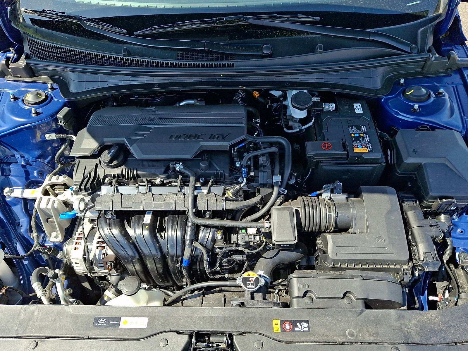 Certified 2025 Hyundai Elantra Sport FWD image 28