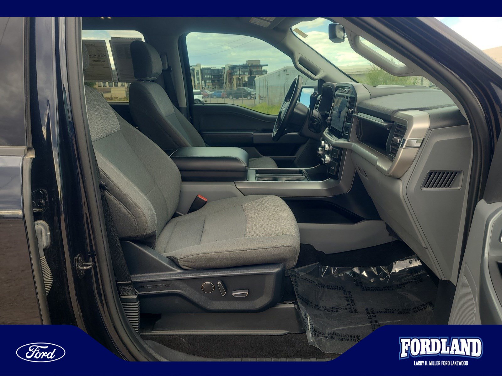 Used 2021 Ford F150 XLT w/ Equipment Group 302A High RWD image 19