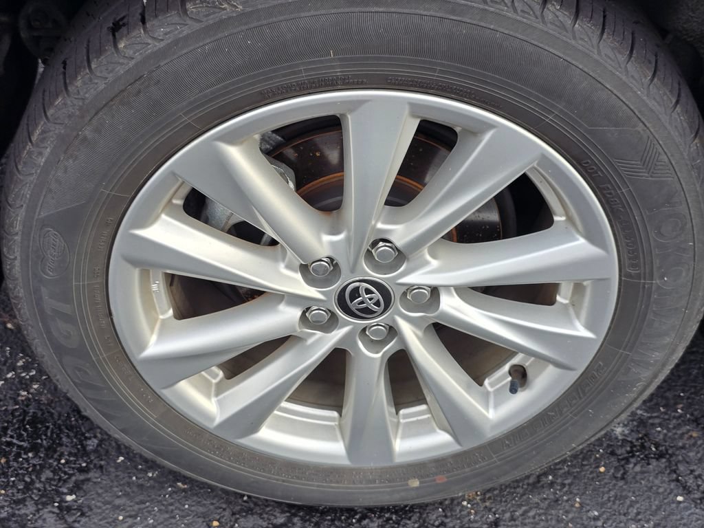 Used 2024 Toyota Corolla XLE FWD image 10
