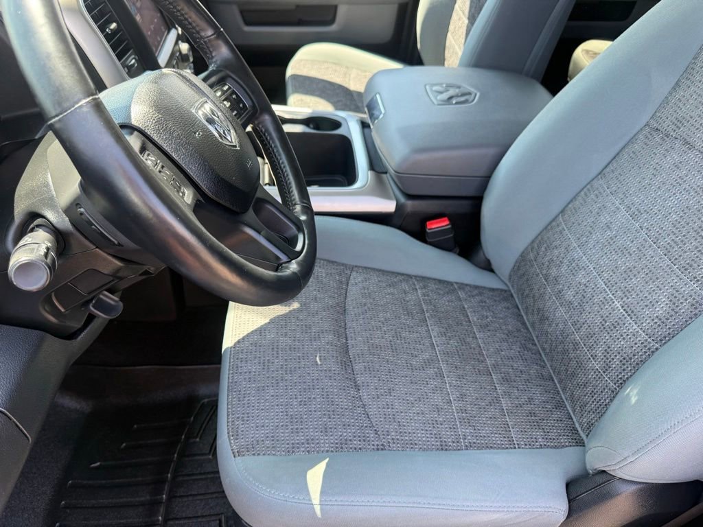 Used 2018 RAM 1500 Big Horn AWD/4WD image 18