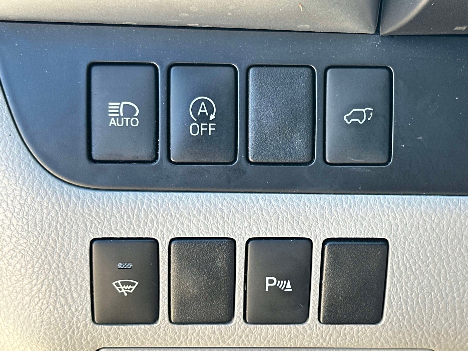 Used 2019 Toyota Highlander Limited AWD/4WD image 17