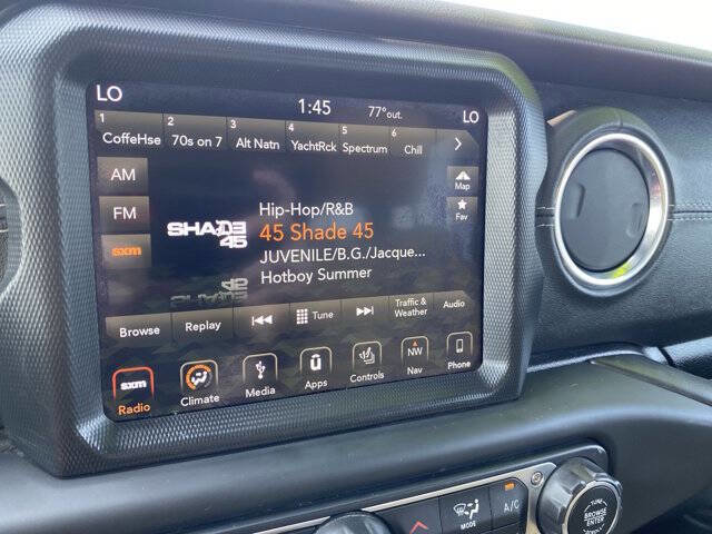 Used 2019 Jeep Wrangler Unlimited Sahara w/ Advanced Safety Group image 17