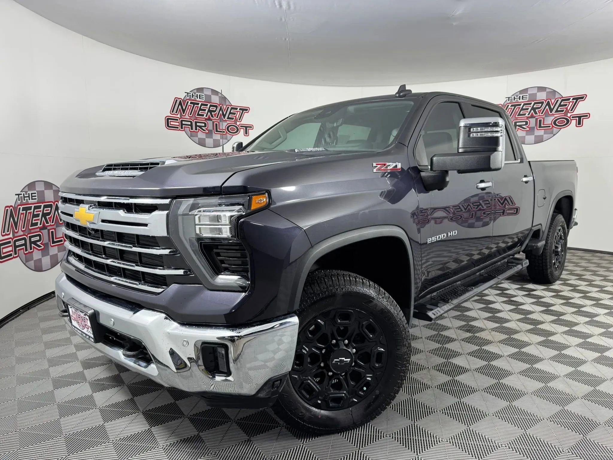 Used 2024 Chevrolet Silverado 2500 LTZ w/ LTZ Premium Package image 1